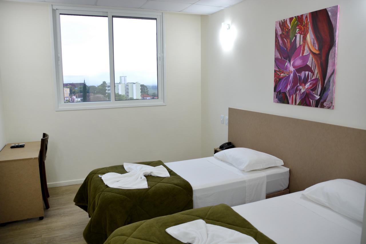 Hotel Buganville Express Кастро Екстериор снимка