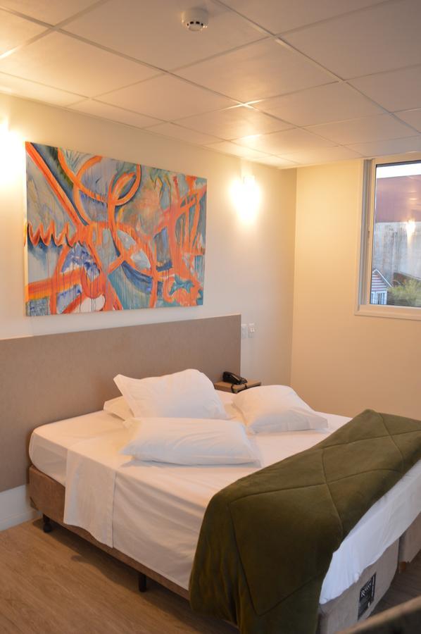 Hotel Buganville Express Кастро Екстериор снимка